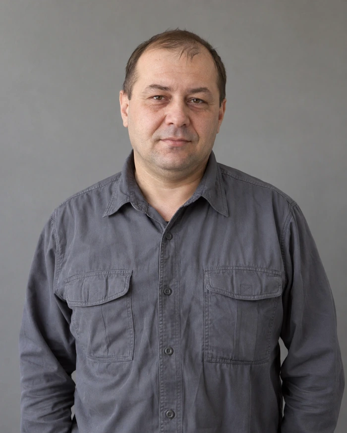 Максим Савельев